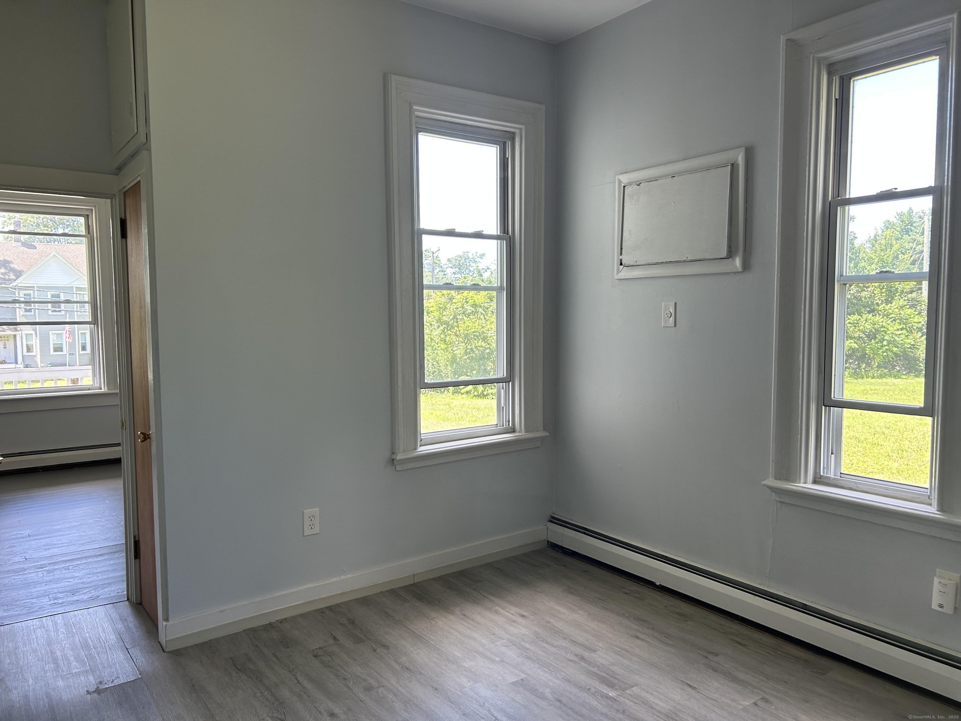 Windsor, Connecticut 06095, United States, 1 Bedroom Bedrooms, ,1 BathroomBathrooms,Residential,Active,174031