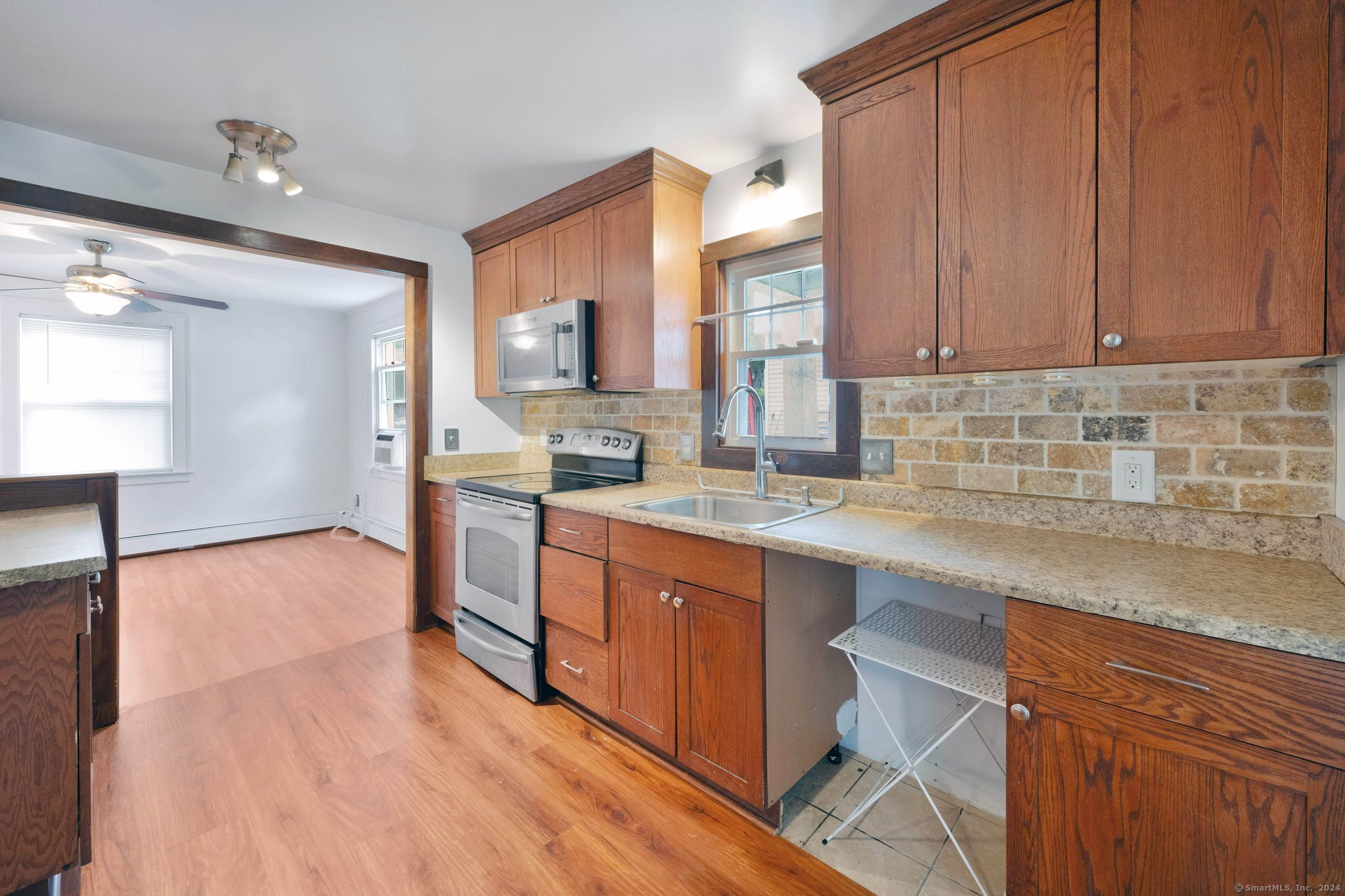 20 Ledyard Road, New Britain, Connecticut image 27