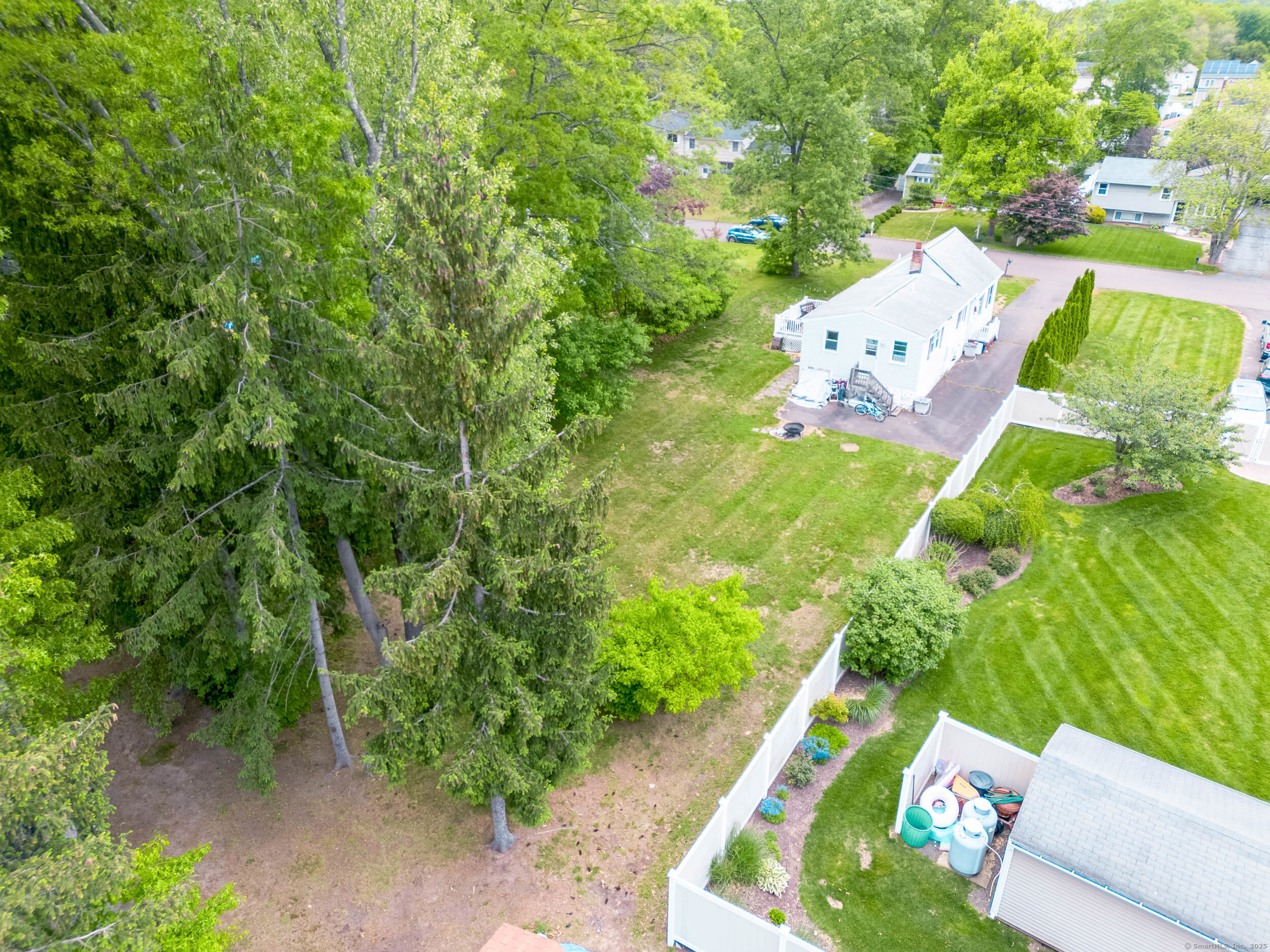 40 Woodland Avenue, North Haven, Connecticut image 35
