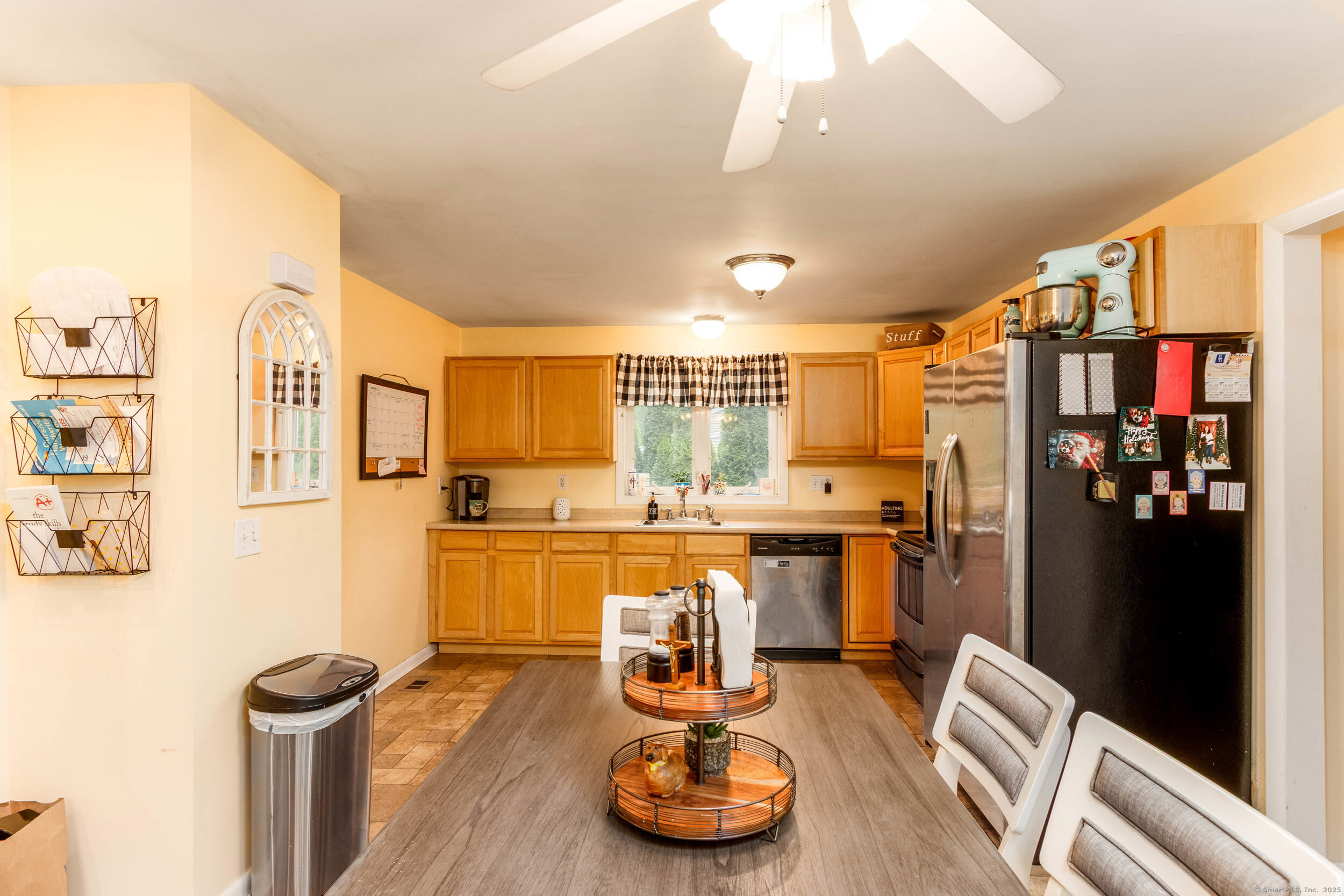 40 Woodland Avenue, North Haven, Connecticut image 16