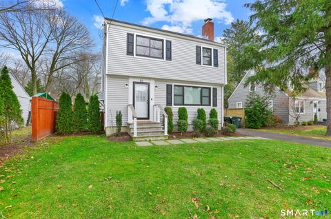 Tiny photo for 86 New Street, Fairfield, CT 06825 (MLS # 24144544)