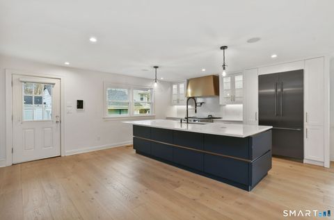 Tiny photo for 86 New Street, Fairfield, CT 06825 (MLS # 24144544)