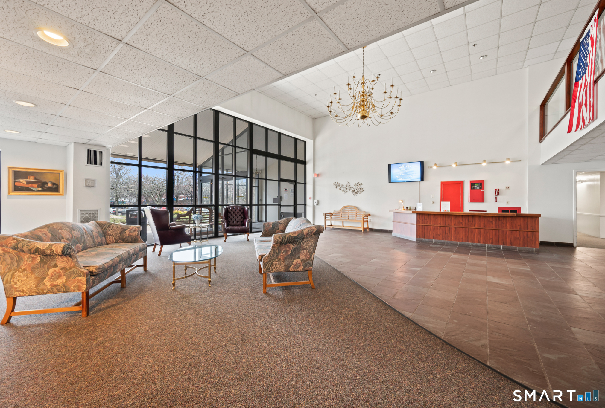 111 Dekoven Drive 202