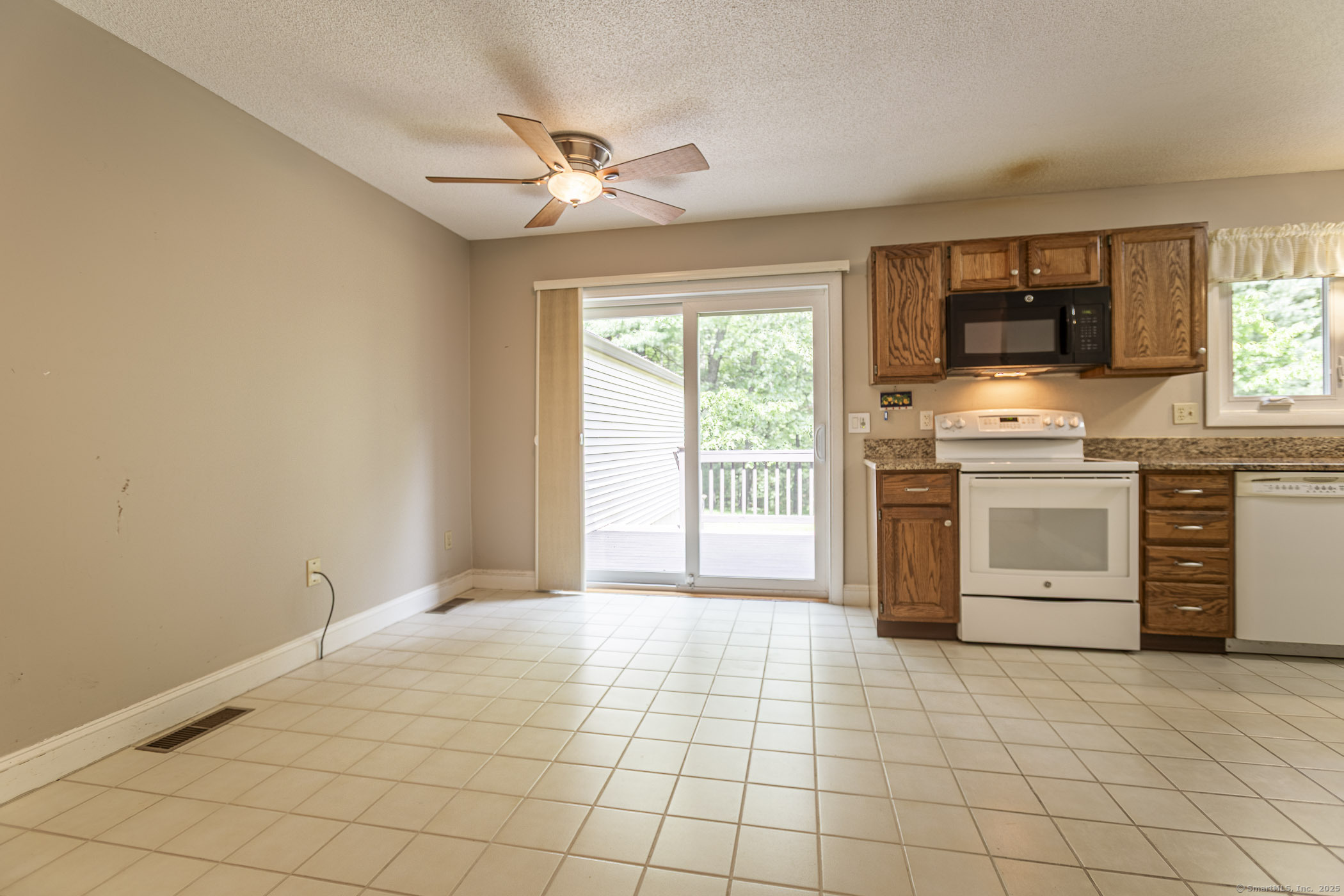 441 South Main Street APT 11