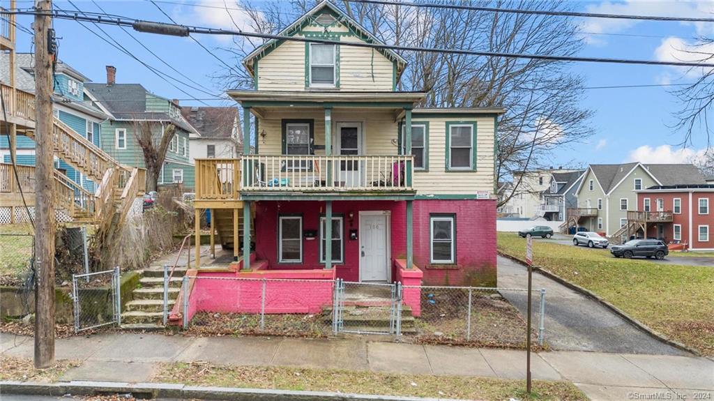 106 Starr Street, New Haven, Connecticut - 2 Bedrooms  
1 Bathrooms  
5 Rooms - 