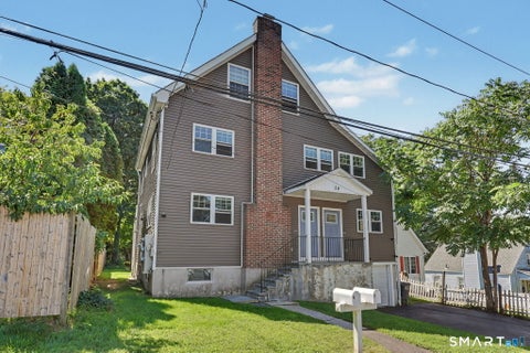 Multifamily For Sale - 26 Nichols Avenue<br/> Stamford, CT 06905