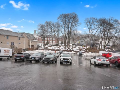 Tiny photo for 4 Union Avenue #APT 24, Norwalk, CT 06851 (MLS # 24153704)