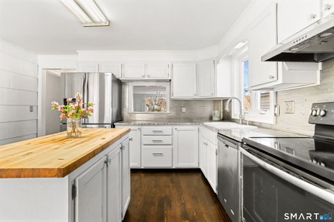 Tiny photo for 190 5th Avenue, Stratford, CT 06615 (MLS # 24144678)