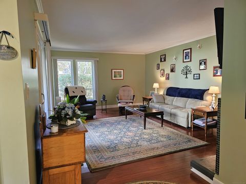 Tiny photo for 11 Conifer Lane #11, Avon, CT 06001 (MLS # 24136095)