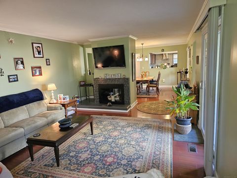 Tiny photo for 11 Conifer Lane #11, Avon, CT 06001 (MLS # 24136095)