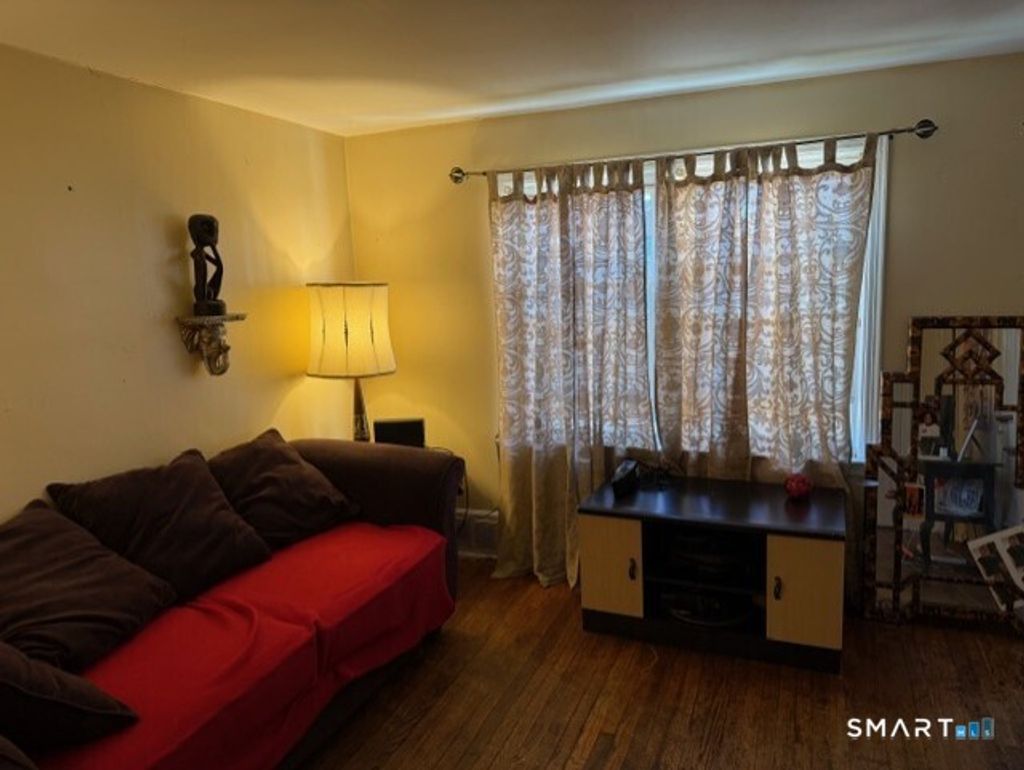 Photo of 189 Sherman Avenue #17, New Haven, CT 06511 (MLS # 24149523)