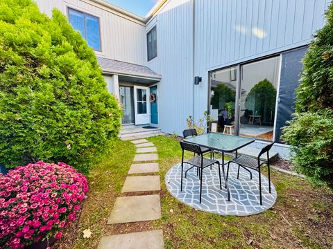 Tiny photo for 7 Sandlewood Lane #7, Ridgefield, CT 06877 (MLS # 24136261)