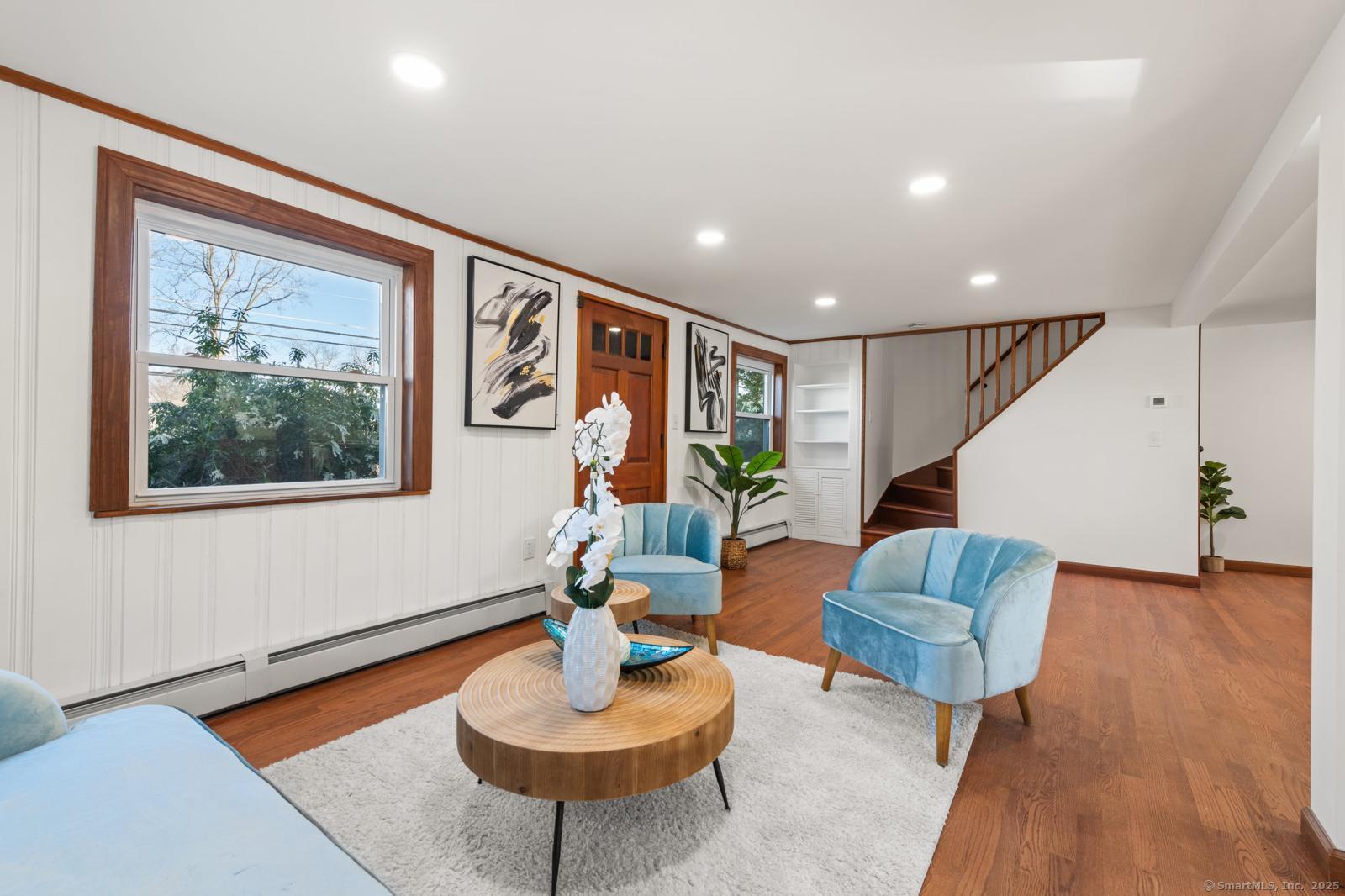 689 S Meriden Road, Cheshire, Connecticut image 16