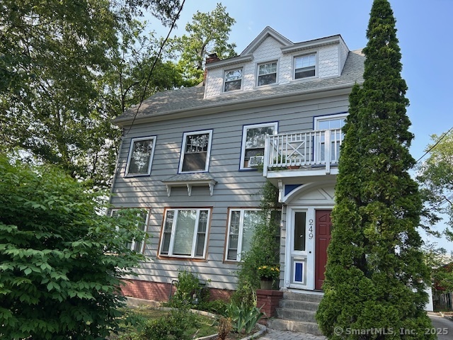 Rental Property at Highland Street 2, New Haven, Connecticut - Bedrooms: 2 
Bathrooms: 1 
Rooms: 6  - $2,600 MO.