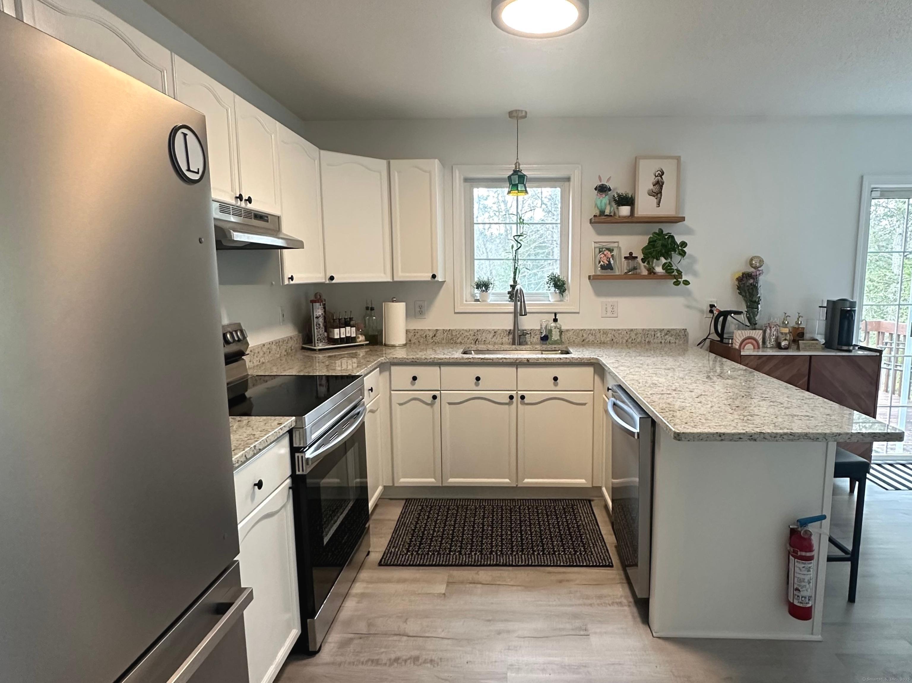 550 County Road, Torrington, Connecticut image 3