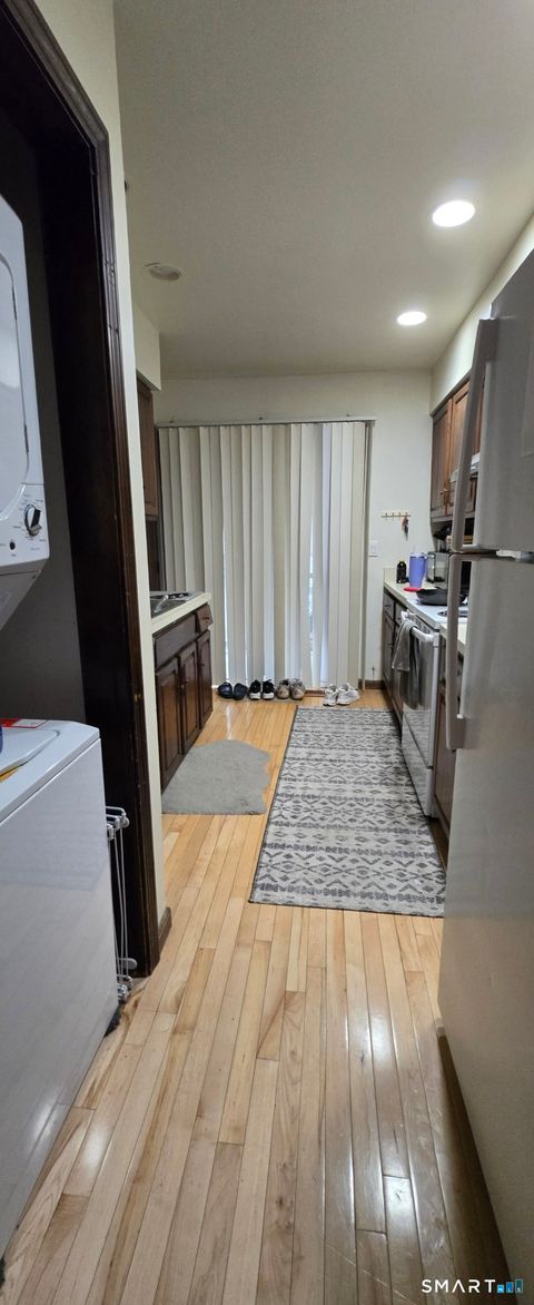 Tiny photo for 365 Glendale Avenue #B2, Bridgeport, CT 06606 (MLS # 24173399)
