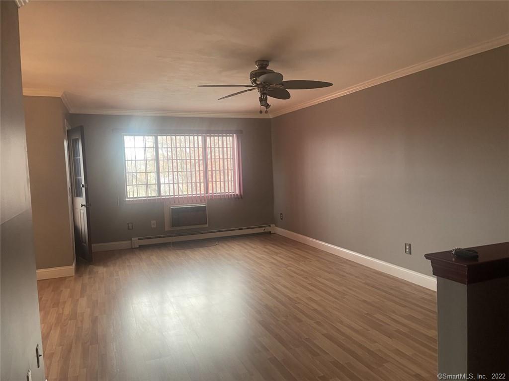 Photo 6 of 21 of 25 Roxbury Lane 25 condo