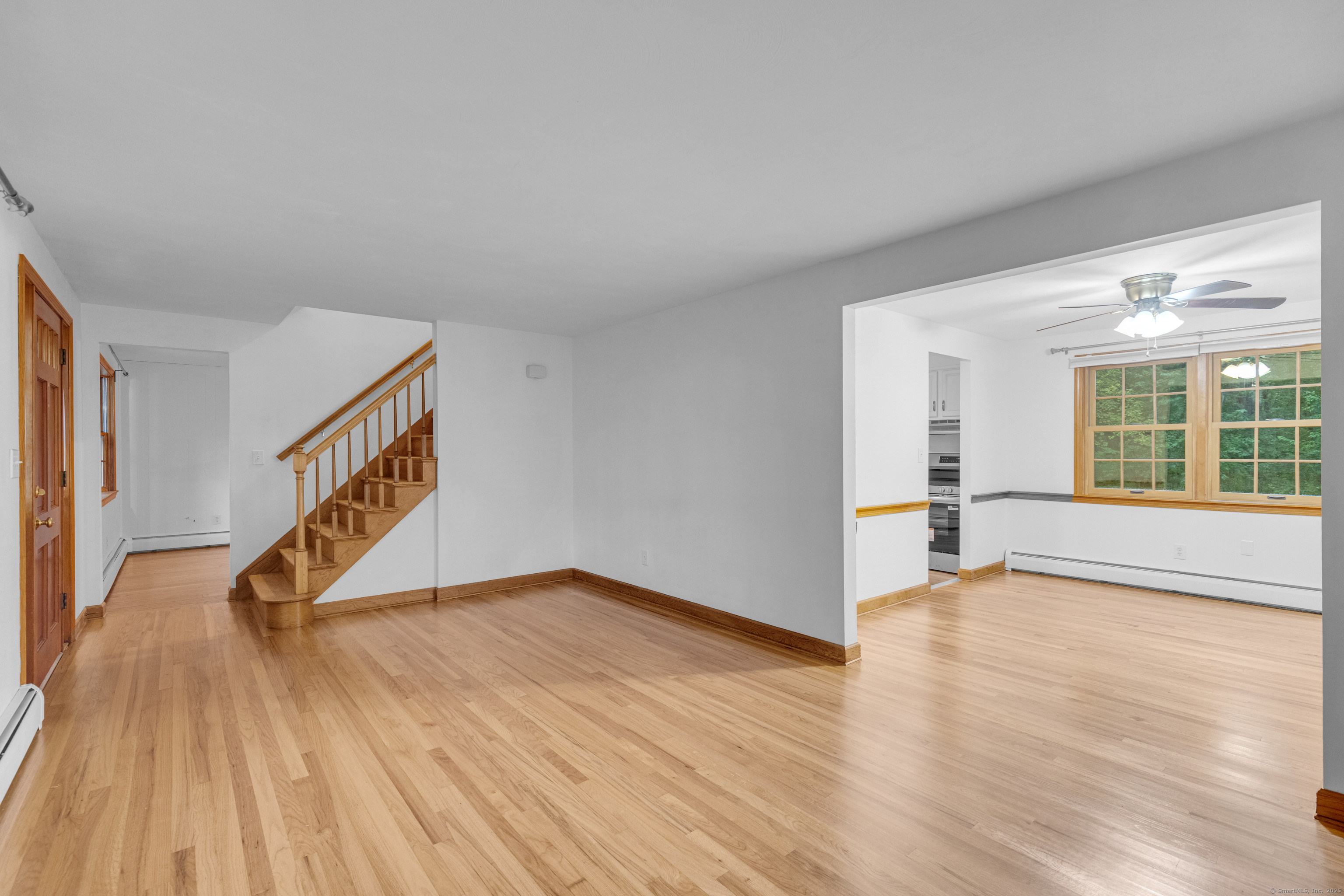 Vernon, Connecticut 06066, United States, 4 Bedrooms Bedrooms, ,2 BathroomsBathrooms,Residential,Coming Soon,206215