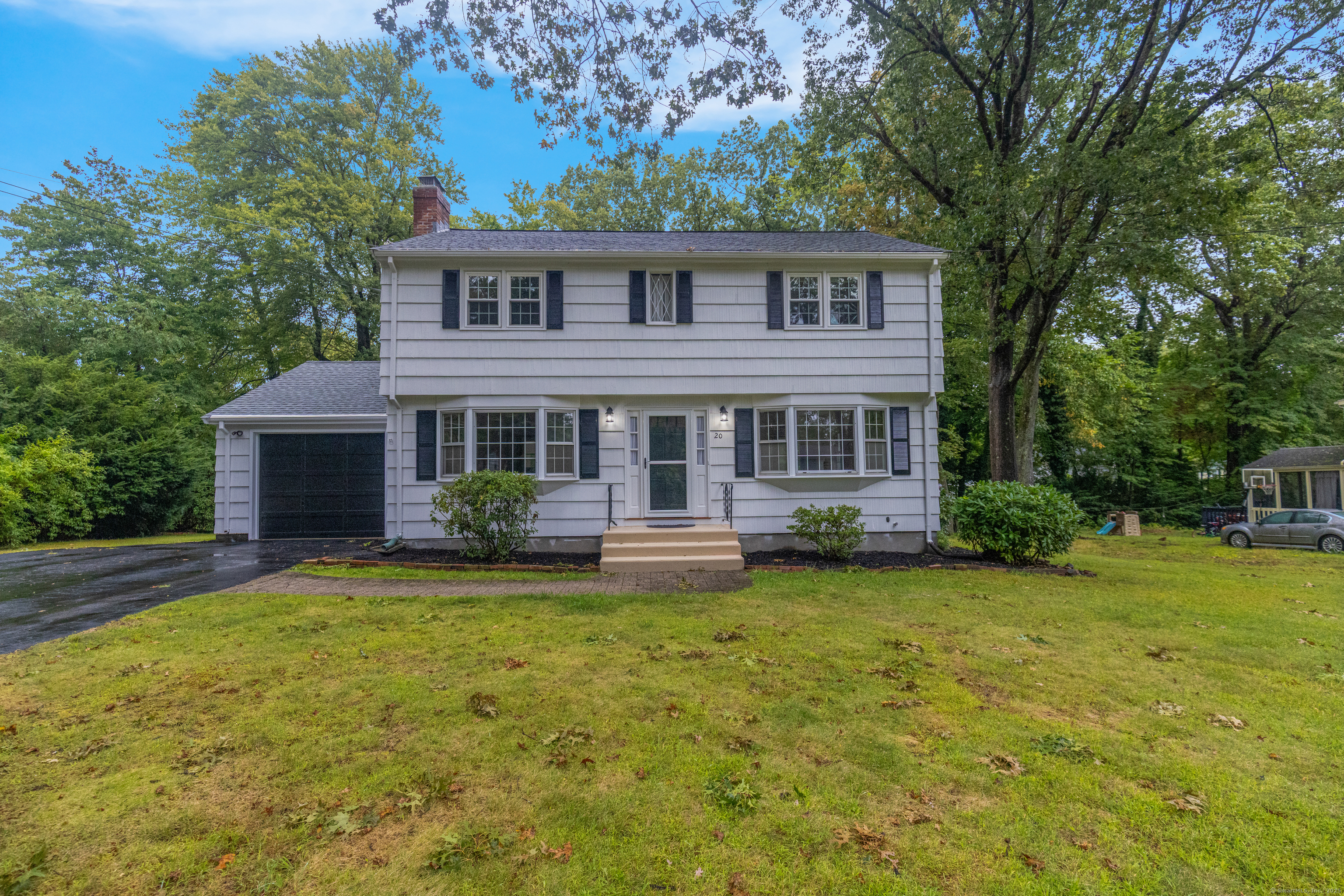 Vernon, Connecticut 06066, United States, 4 Bedrooms Bedrooms, ,2 BathroomsBathrooms,Residential,Coming Soon,206215