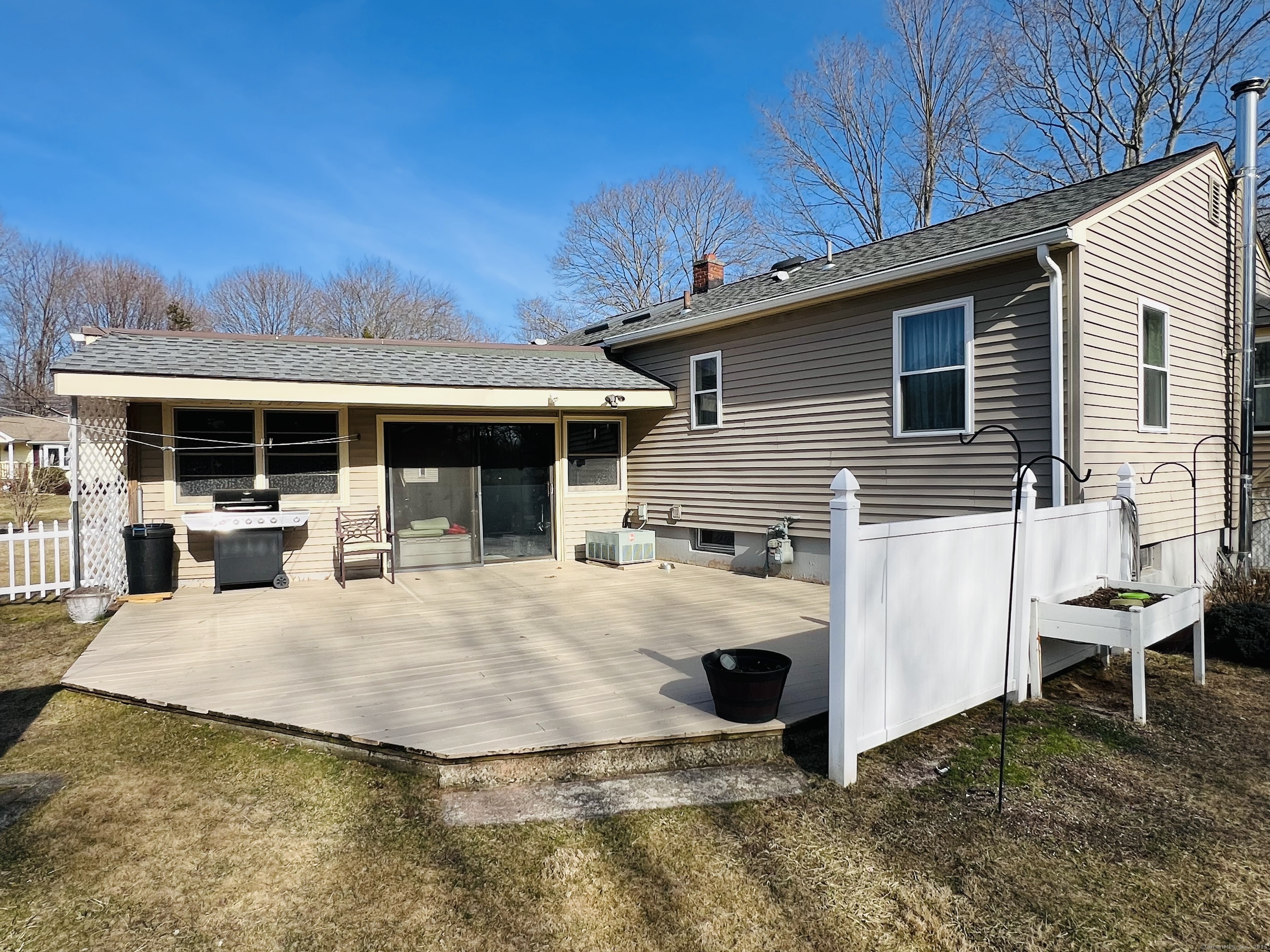 10 Woodvale Road, West Haven, Connecticut image 6