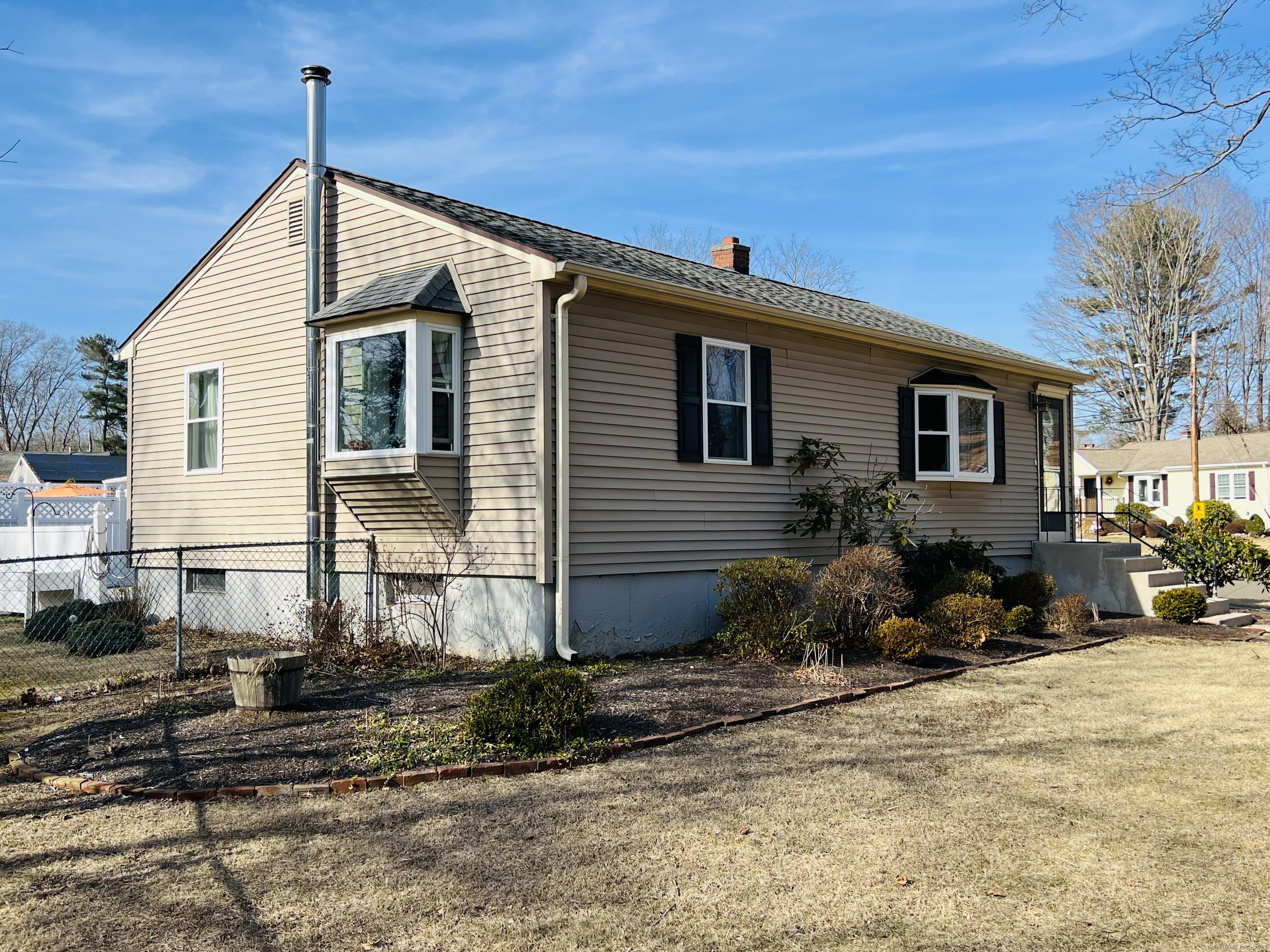 10 Woodvale Road, West Haven, Connecticut image 5