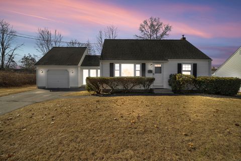 13 Ernest Street, Enfield, CT 06082 - #: 24077887