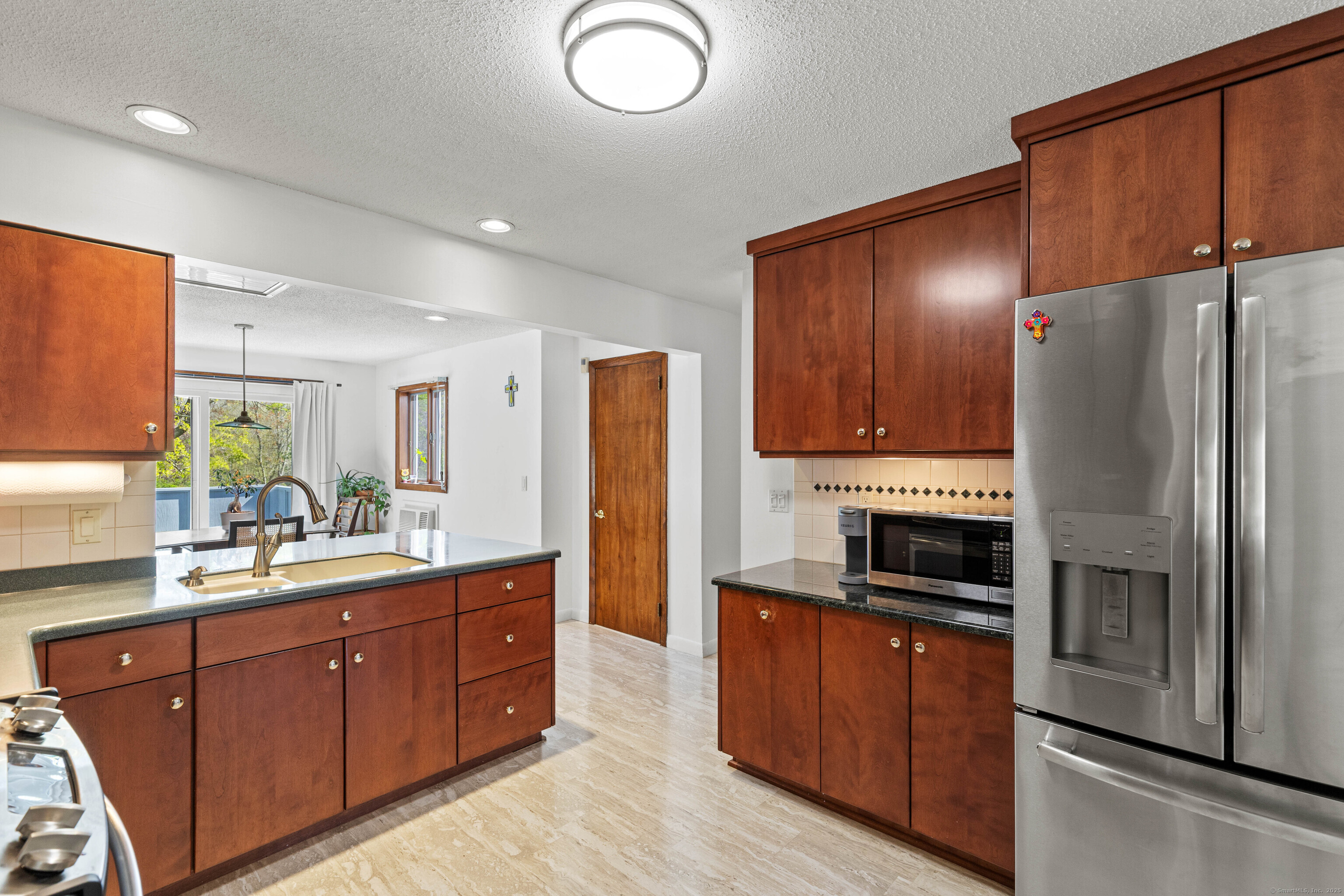 1315 Raymond Hill Road, Montville, Connecticut image 9