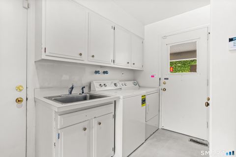 Tiny photo for 31 Duncan Drive, Greenwich, CT 06831 (MLS # 24151005)