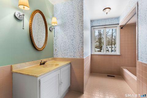 Tiny photo for 31 Duncan Drive, Greenwich, CT 06831 (MLS # 24151005)