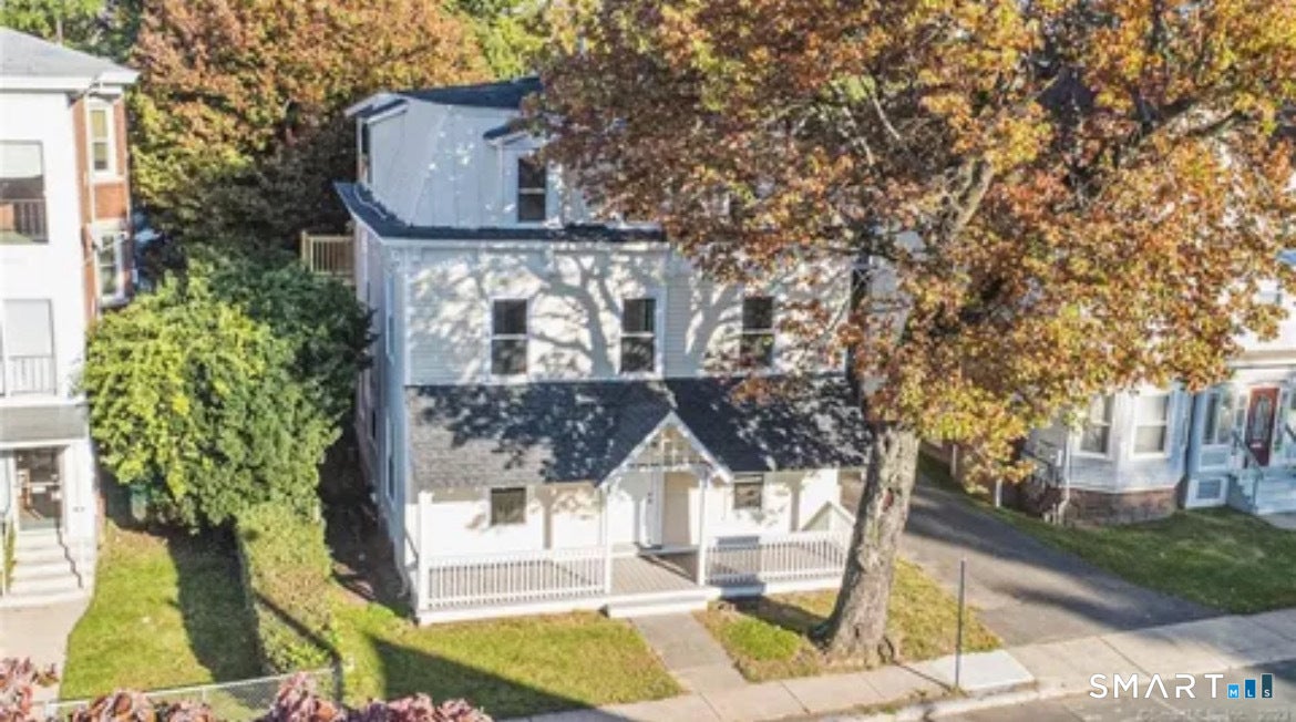 34 Sisson Avenue