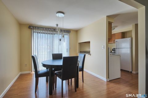 Tiny photo for 11 Trolley Crossing Lane #11, Middletown, CT 06457 (MLS # 24164573)