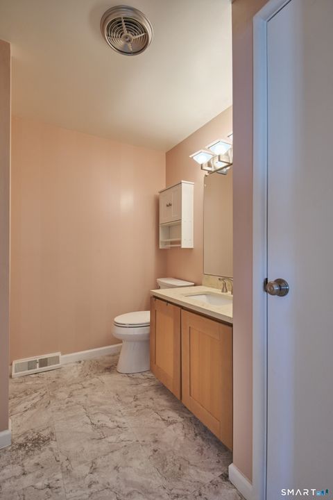 Tiny photo for 11 Trolley Crossing Lane #11, Middletown, CT 06457 (MLS # 24164573)