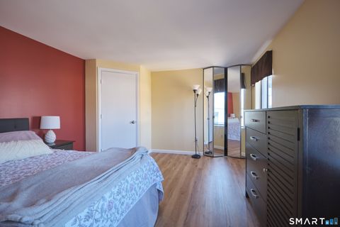 Tiny photo for 11 Trolley Crossing Lane #11, Middletown, CT 06457 (MLS # 24164573)