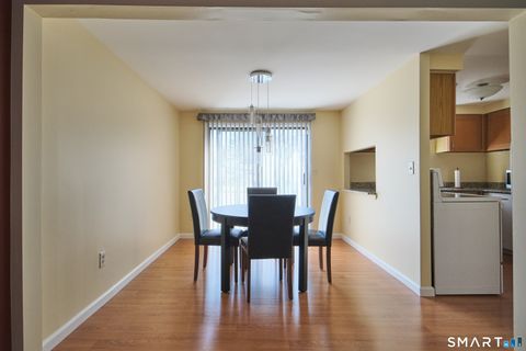 Tiny photo for 11 Trolley Crossing Lane #11, Middletown, CT 06457 (MLS # 24164573)