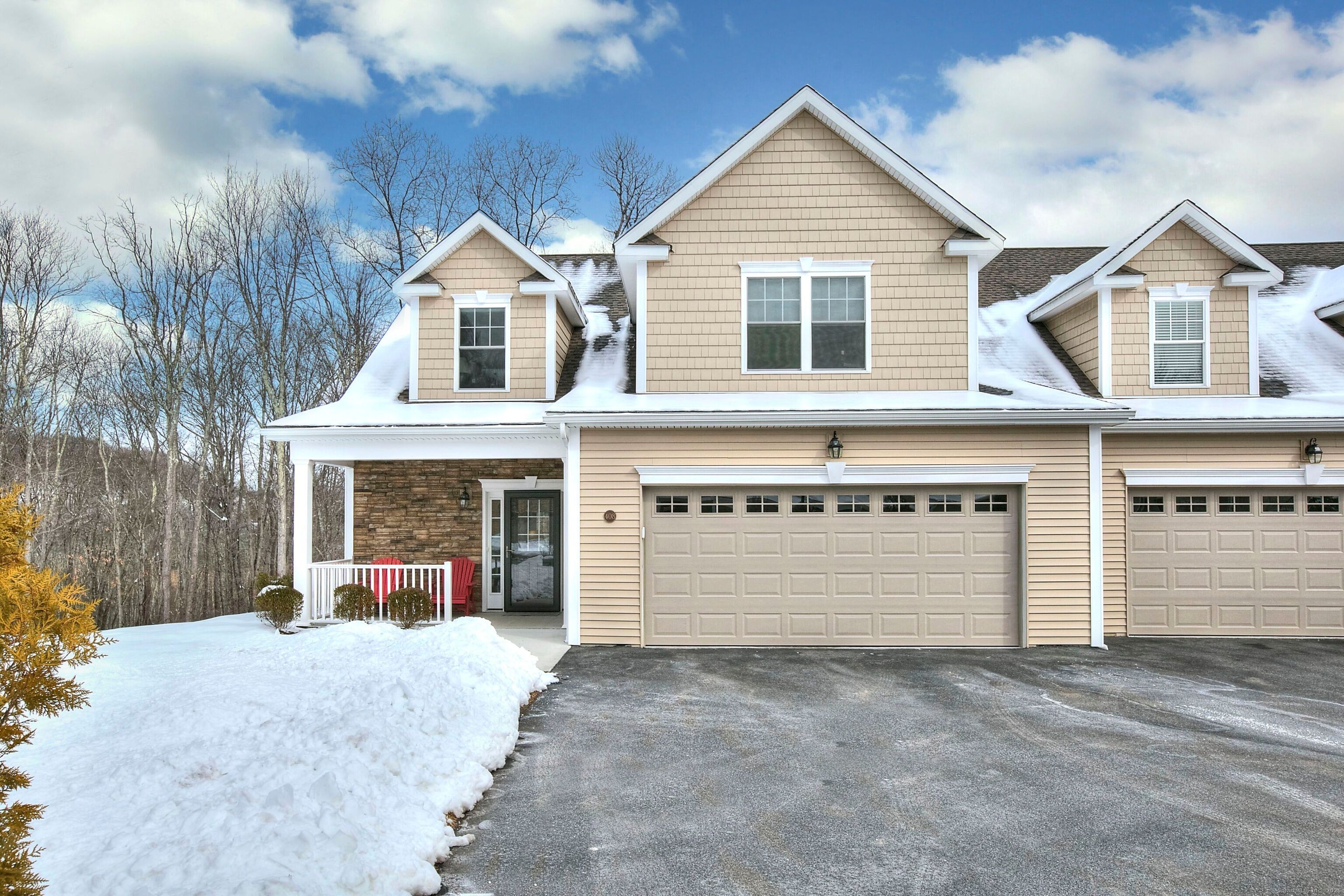 Photo 1 of Hunter Drive 408, Litchfield, Connecticut, $695,000, Web #: 24073797