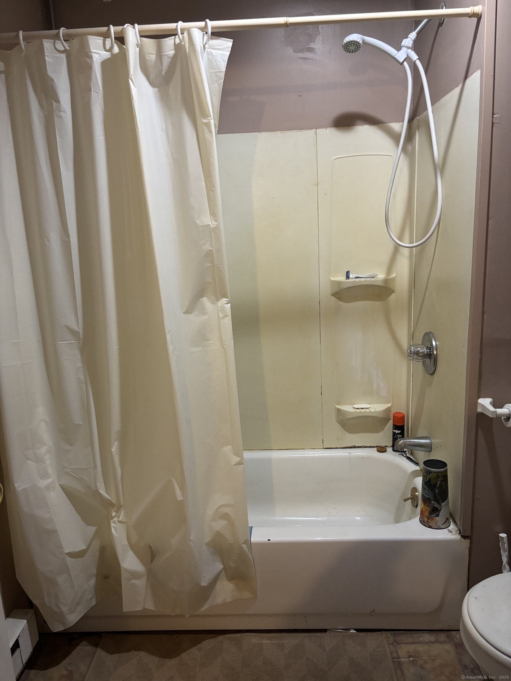 6 Peach Street, Waterbury, Connecticut image 12