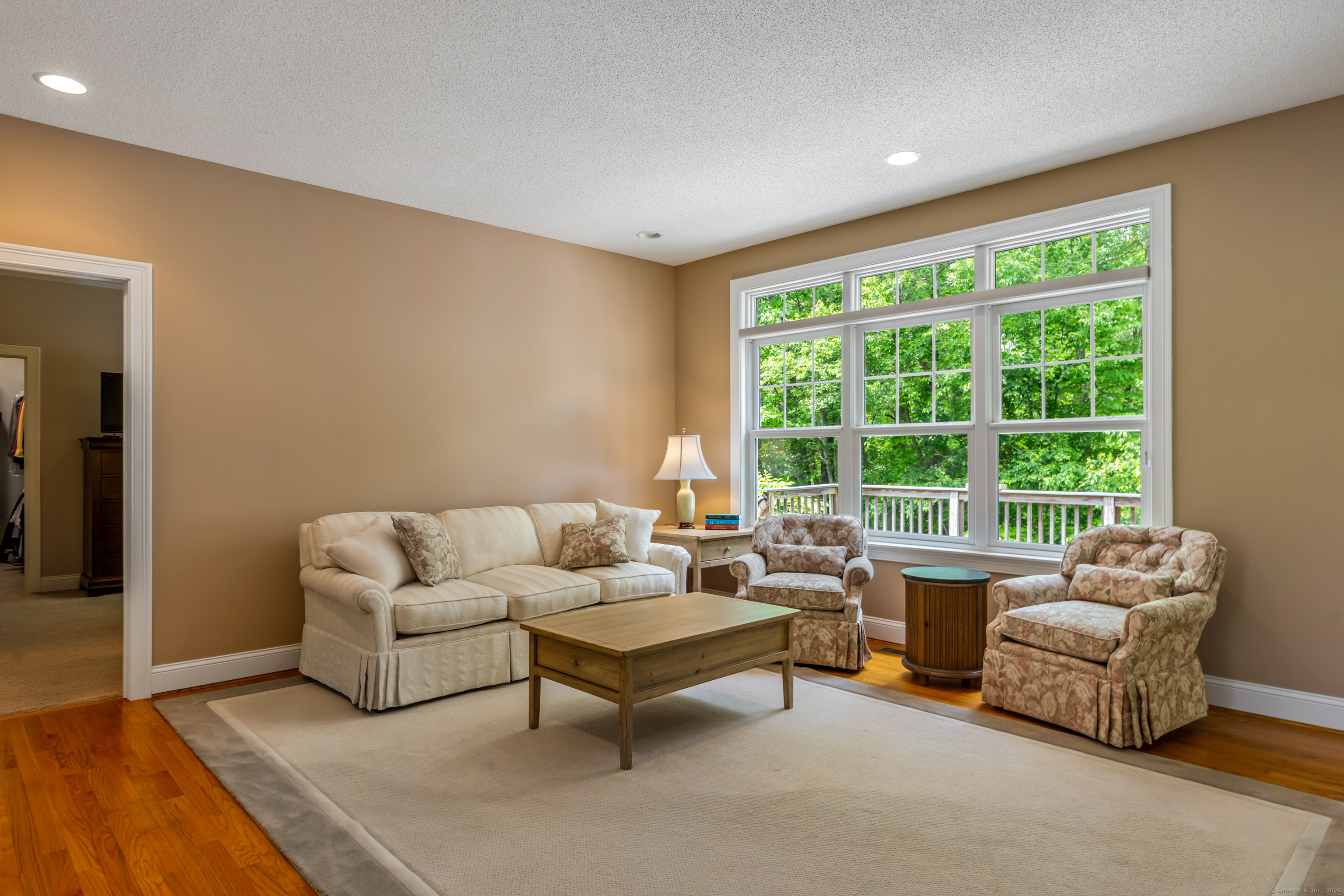 Tolland, Connecticut 06084, United States, 2 Bedrooms Bedrooms, ,3 BathroomsBathrooms,Residential,Active,145983