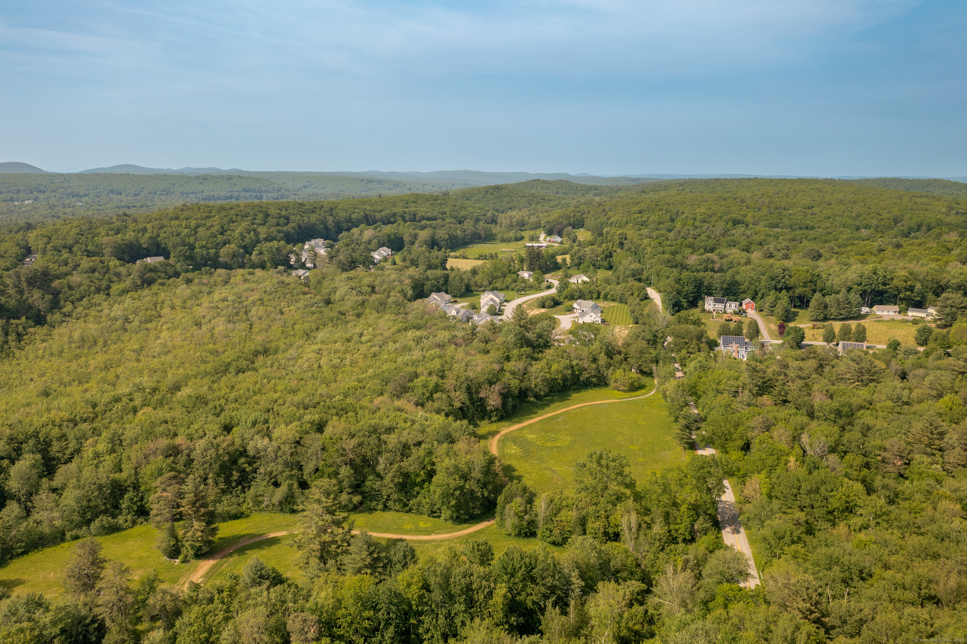 Tolland, Connecticut 06084, United States, 2 Bedrooms Bedrooms, ,3 BathroomsBathrooms,Residential,Active,145983