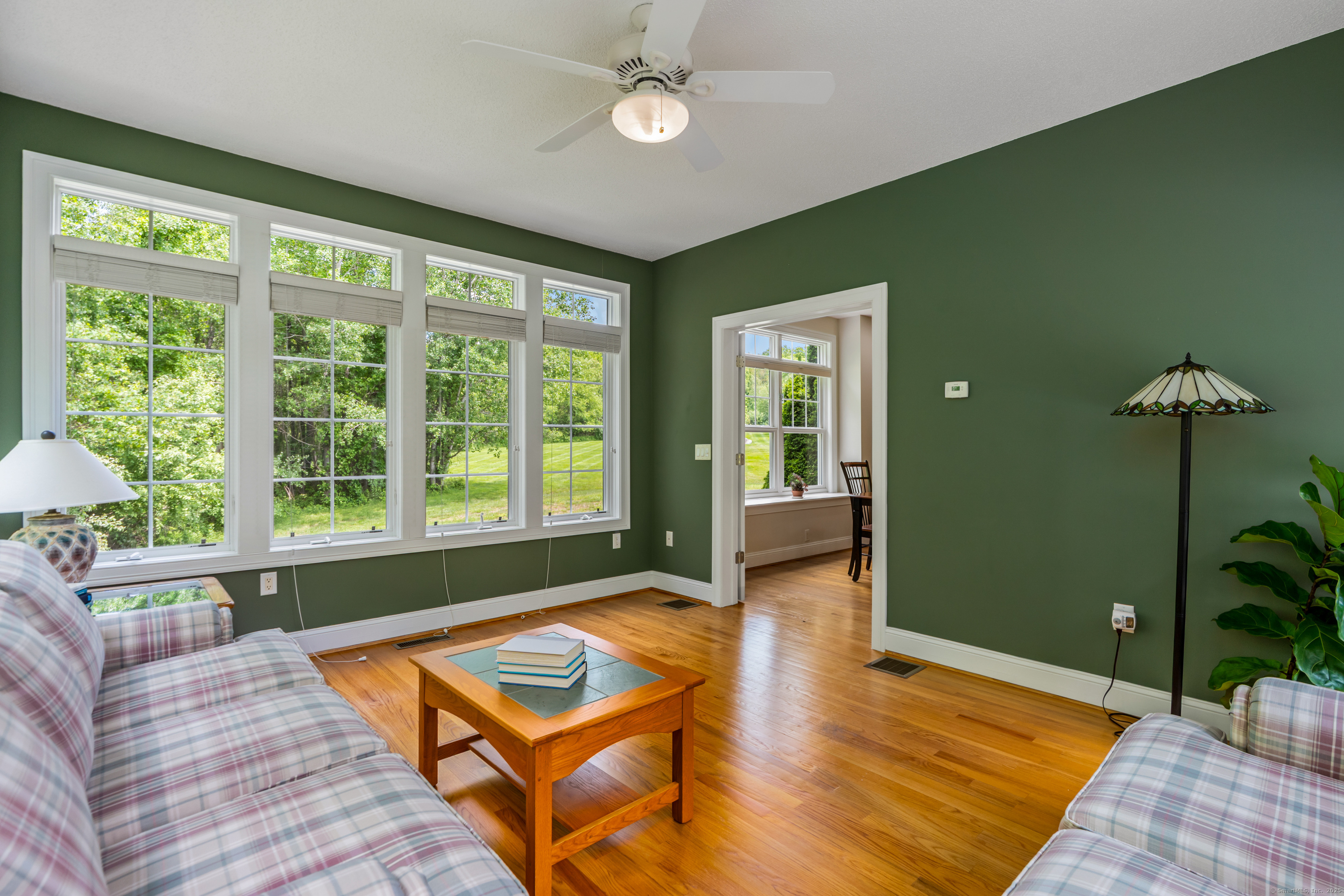 Tolland, Connecticut 06084, United States, 2 Bedrooms Bedrooms, ,3 BathroomsBathrooms,Residential,Active,145983