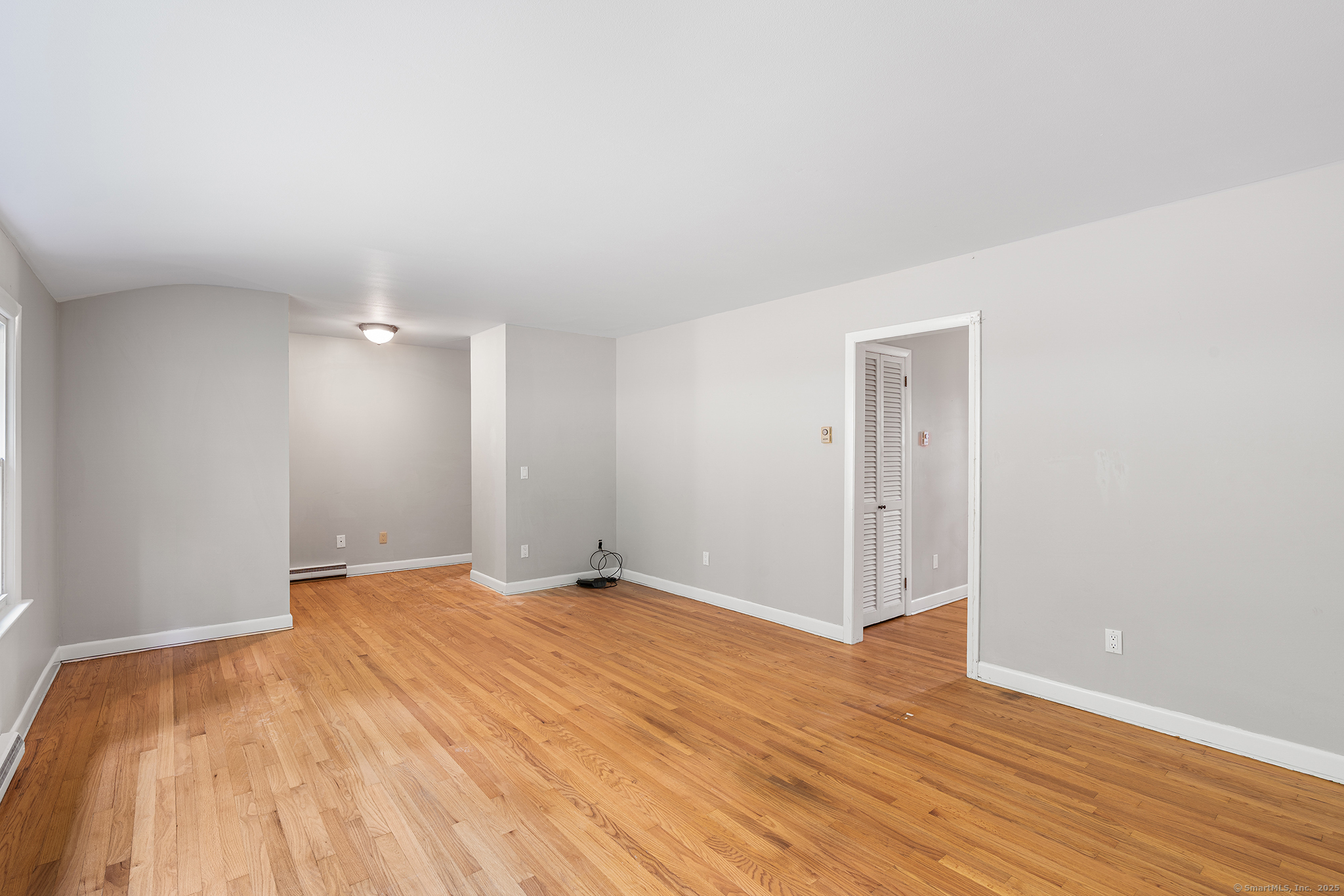 33 Deer Park Road