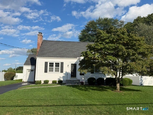 Photo of 100 Flint Street, Trumbull, CT 06611 (MLS # 24204836)