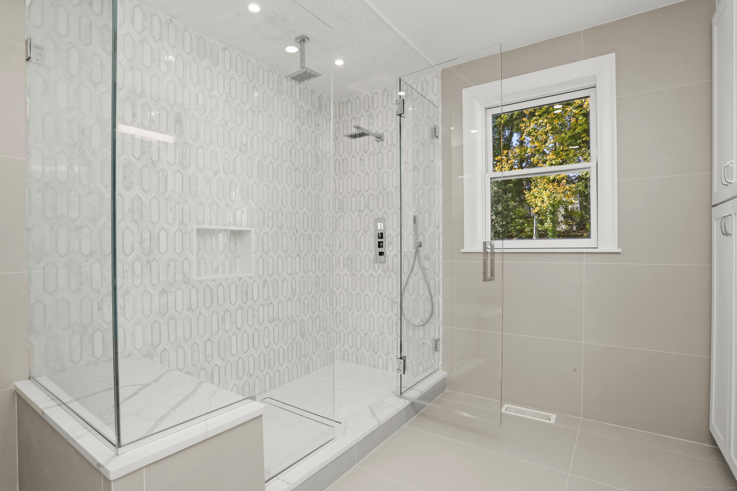26 Sinawoy Road, Greenwich, Connecticut image 15