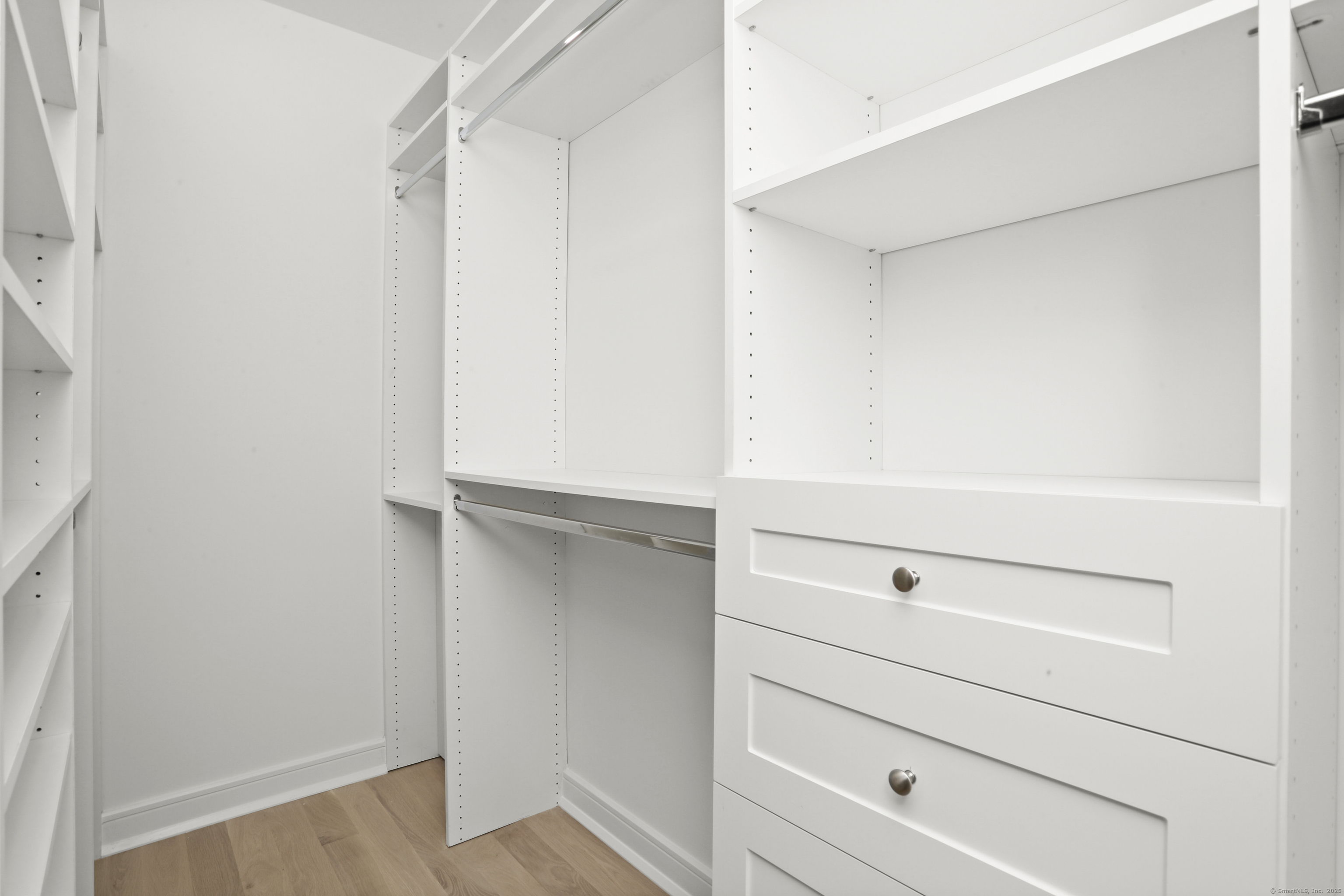 26 Sinawoy Road, Greenwich, Connecticut image 13