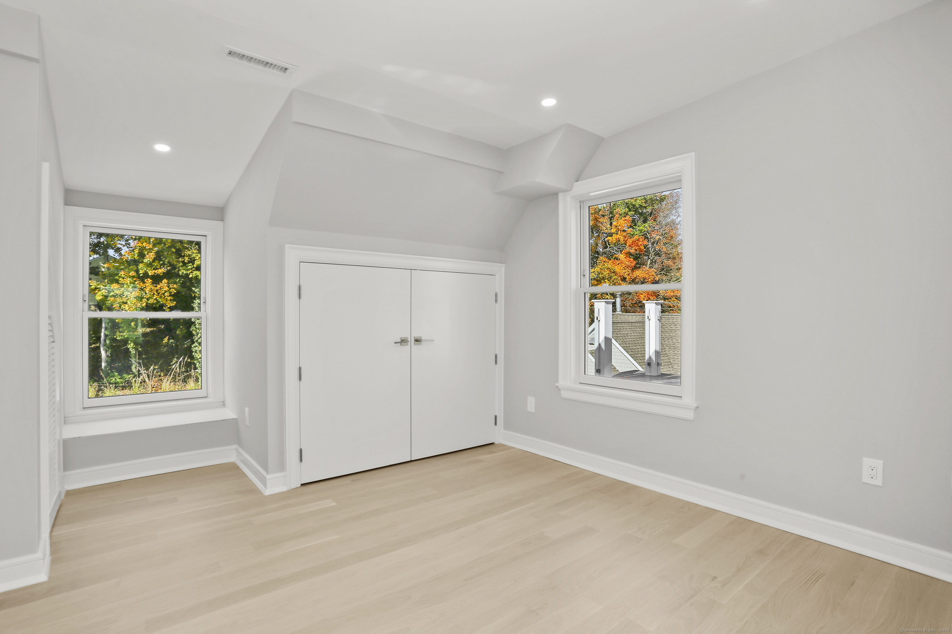 26 Sinawoy Road, Greenwich, Connecticut image 20