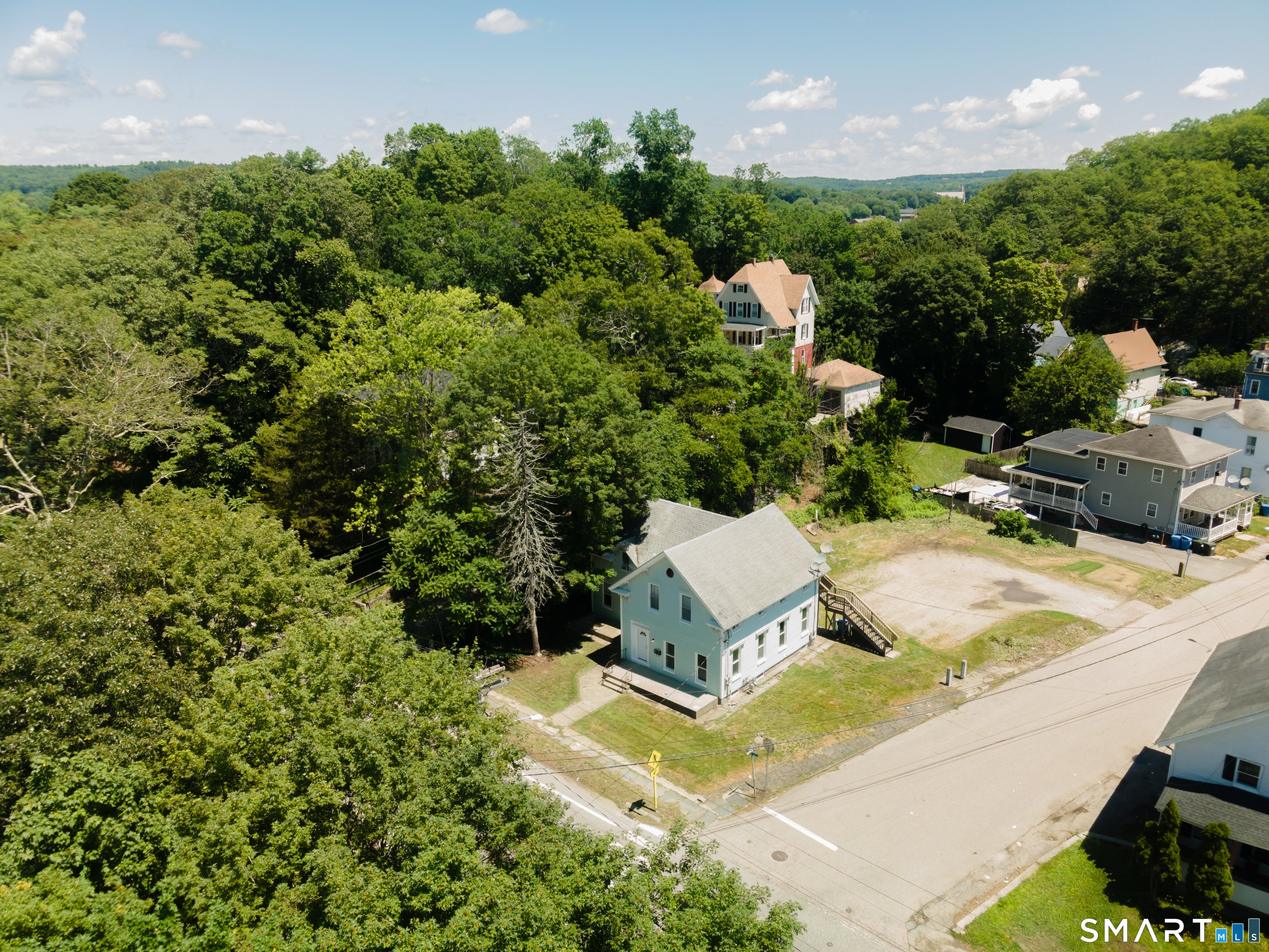 84 Laurel Hill Avenue