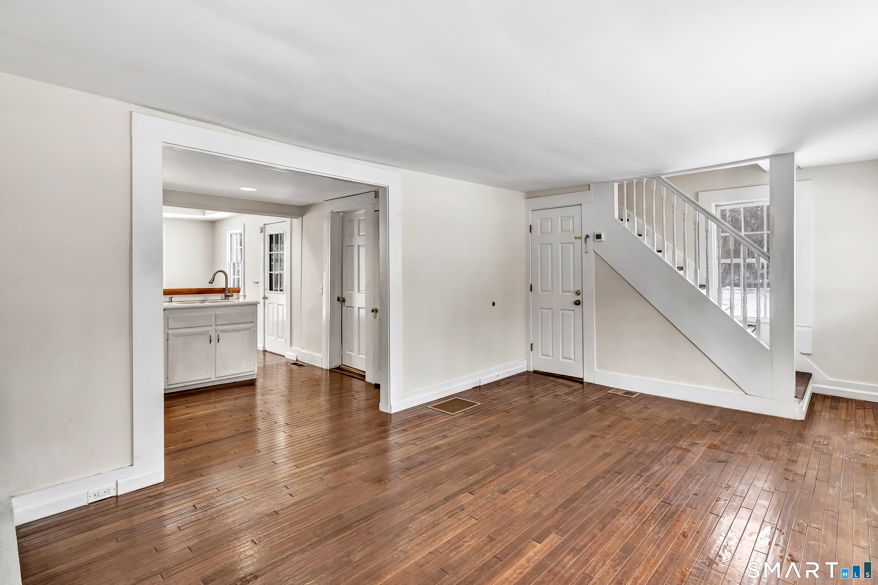 274 Lyons Plain Road