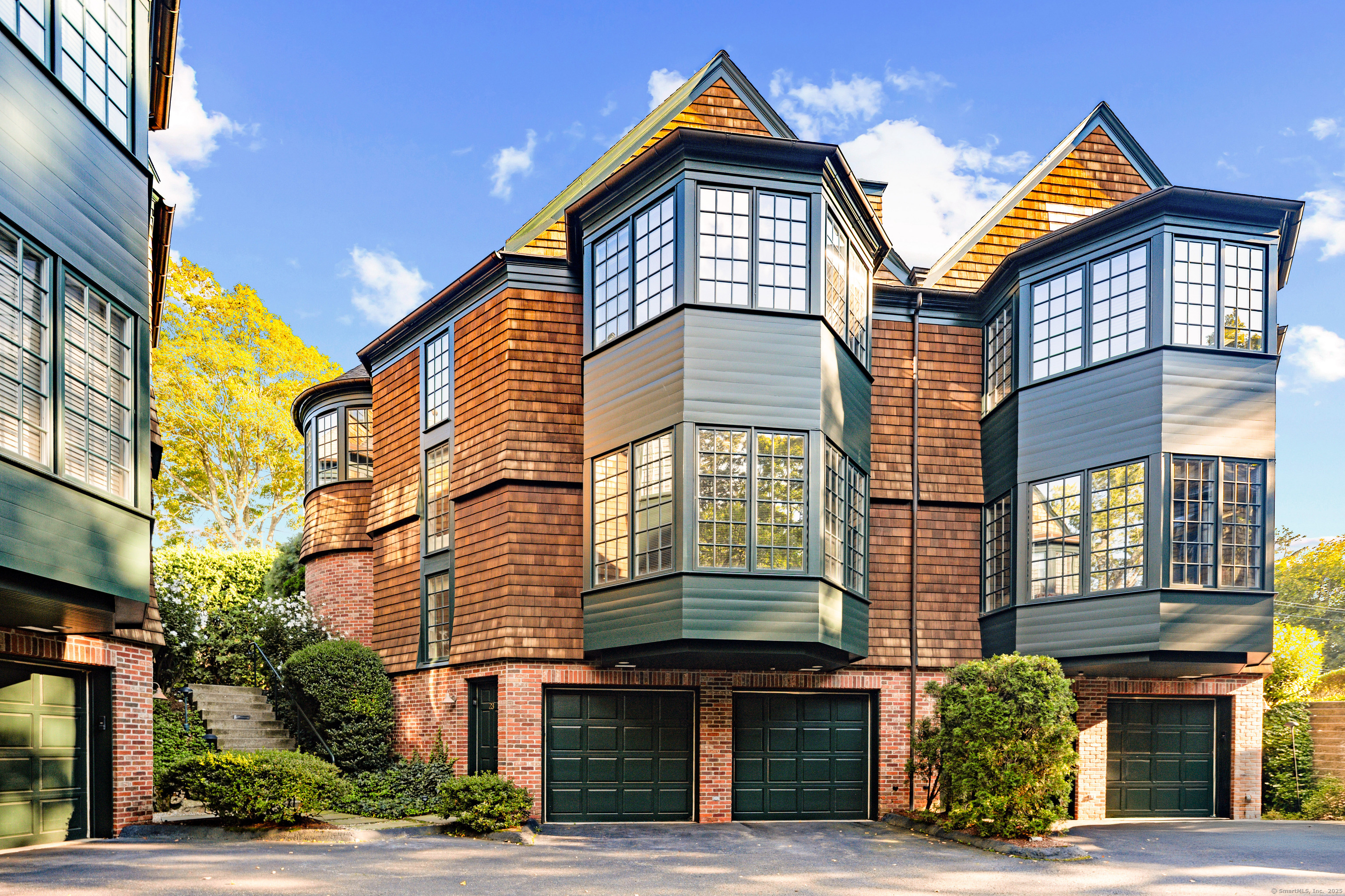 23 Mead Street