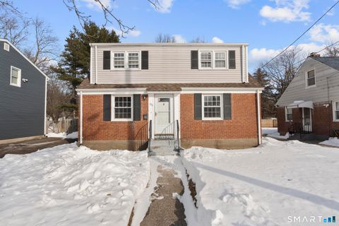 Photo of 125 Pearl Avenue, Hamden, CT 06514 (MLS # 24154049)