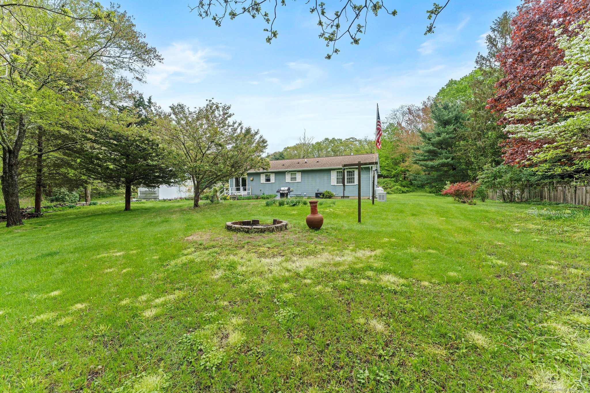 120 E Pattagansett Road, East Lyme, Connecticut image 28