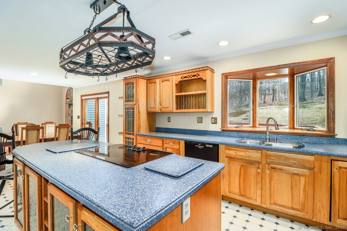2 Farmers Lane, New Milford, Connecticut image 13